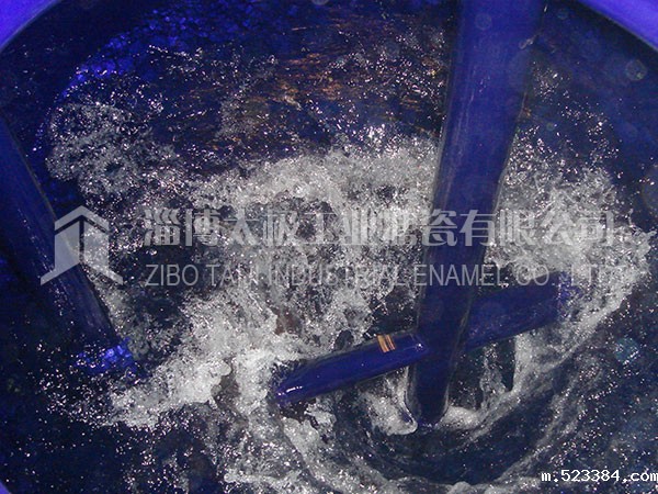 如何对搪瓷反应釜物料进行实时酸碱度检测？