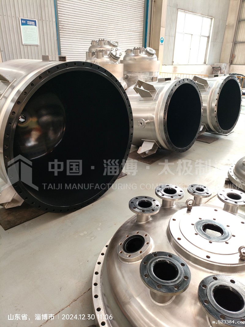 太极不锈钢喷涂 F40 反应釜凭技术优势抢占市场