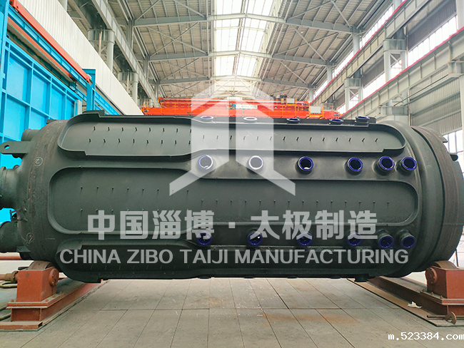 行业极限挑战！这款非标雷竞技下载链接反应釜创两项 “最难” 纪录